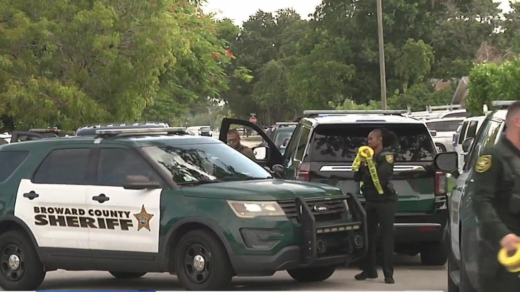 Man drives himself to hospital after early morning shooting in Central Broward, authorities say — CBS Miami, Key Biscayne Health news