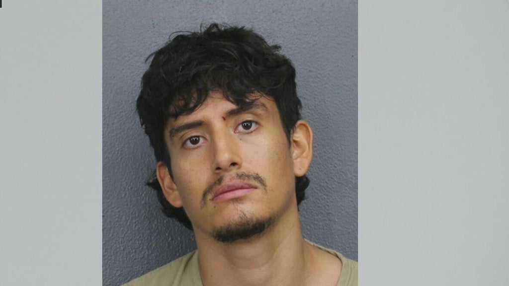 Tamarac man arrested, accused of stabbing mother to death — CBS Miami, Key Biscayne Community news