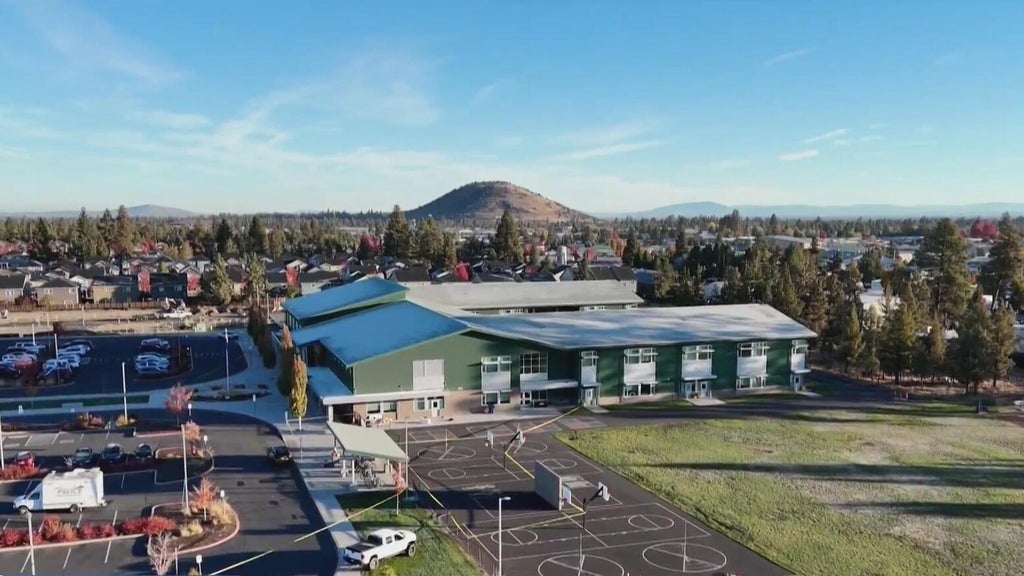 Memorial grows after school shooting in Bend, Oregon — CBS Miami, Key Biscayne Schools news