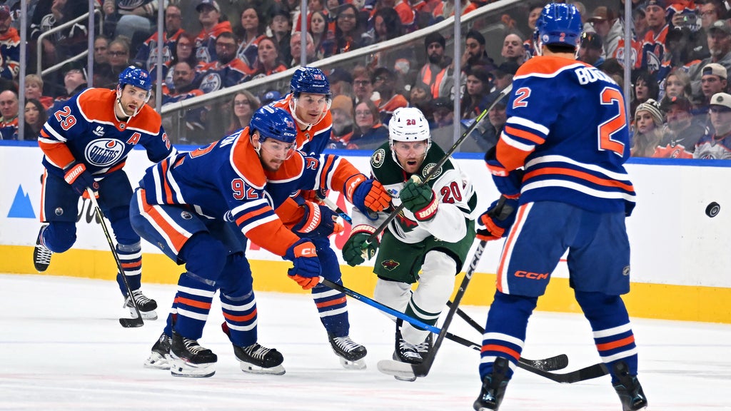 Evan Bouchard's OT goal lifts Oilers over Wild, 4-3 — WCCO — Gopher, Key Biscayne Sports news