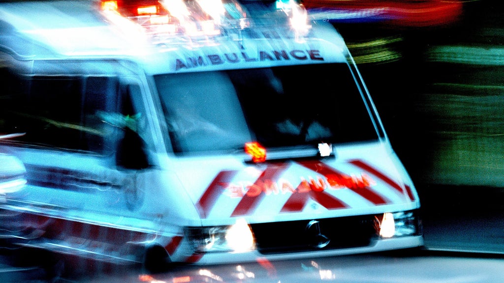 Woman arrested after allegedly setting man on fire in Miami-Dade, authorities say — CBS Miami, Key Biscayne Health news