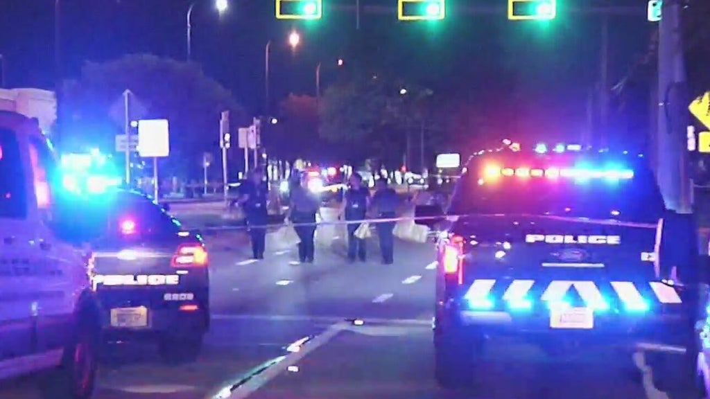 Man in Lauderhill seriously hurt in apparent hit-and-run, police say — CBS Miami, Key Biscayne Health news