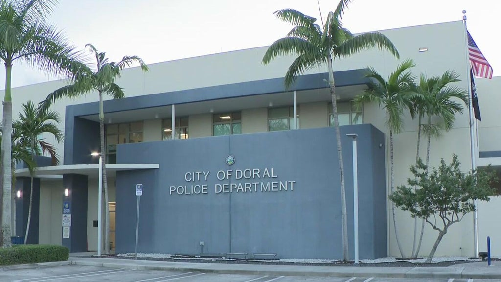 2 men accused of ambusing a buyer during a Facebook Marketplace transaction in Doral — CBS Miami, Key Biscayne Community news