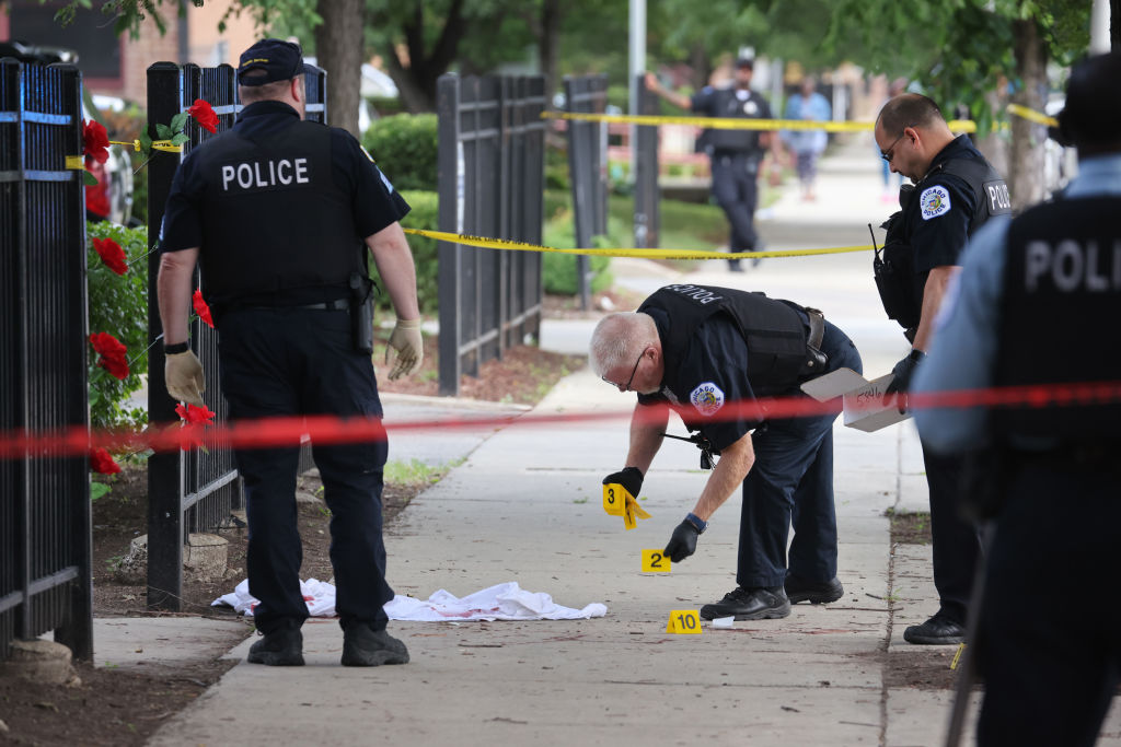 Researchers point to community violence programs, pandemic recovery in historic homicide decline — Florida Phoenix, Key Biscayne Business news