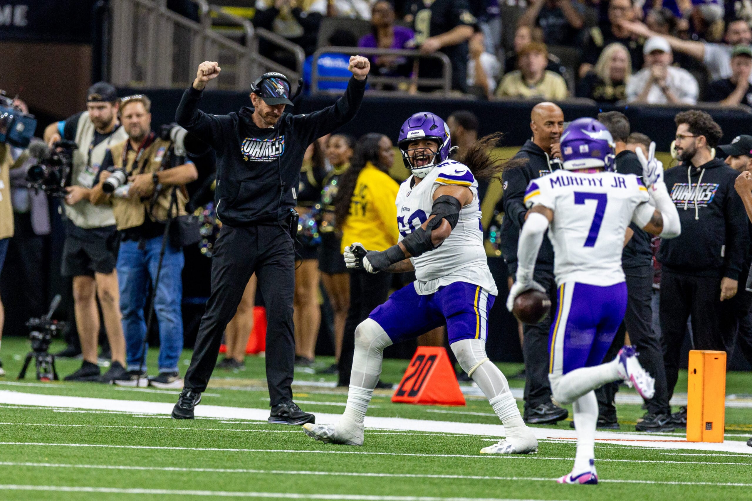 A Welcome Bye Week for 5-0 Vikings After Solid Win in NO and a Wild Week 5 Around the NFL — Vikings Territory, Key Biscayne Arts news
