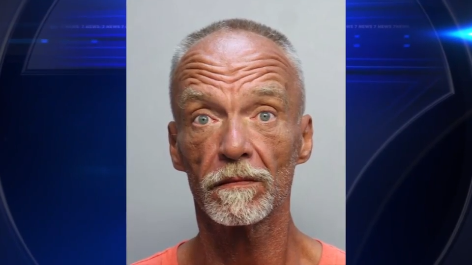 Authorities arrest 57-year-old in connection to smash-and-grab burglary of Miami Beach restaurant — WSVN 7 Miami-Dade, Key Biscayne Dining news