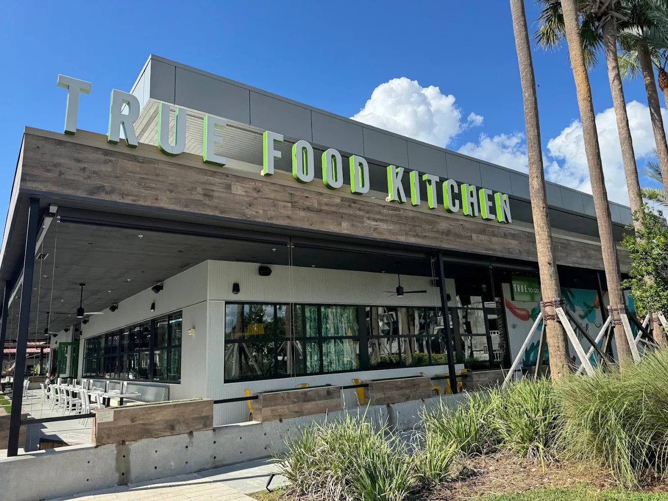 Oprah-backed restaurant chain with $42M in debt closes in Miami — Miami New Times